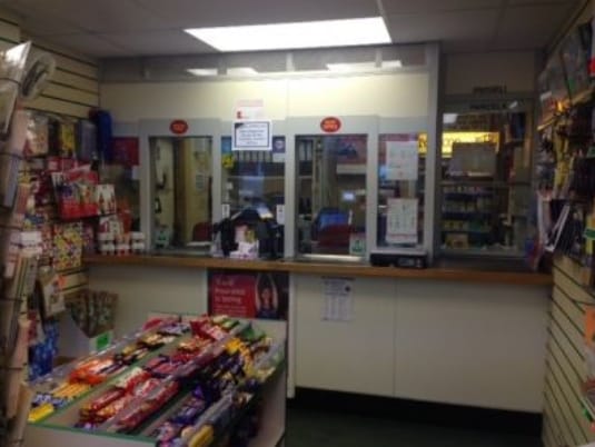 26 Heol Llanelli, Kidwelly for sale - Building Photo - Image 3 of 9