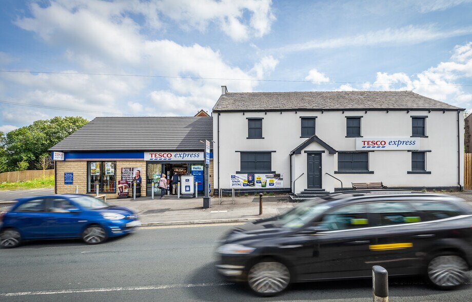 543 Manchester Rd, Accrington for sale - Primary Photo - Image 1 of 1