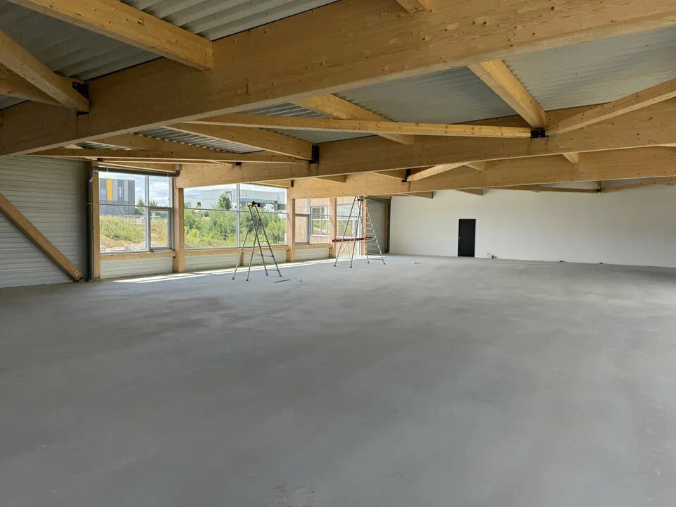 Location Bureaux 430 m² à 438 m² - Photo 1