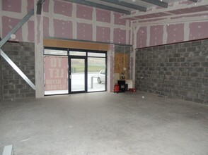 Burns Sq, Greenock for rent Interior Photo- Image 1 of 4