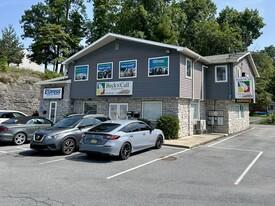 Office/Retail space just north of Eagle Valle - Commercial Property