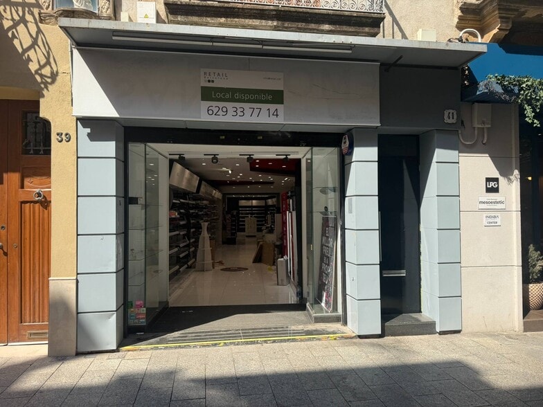Carrer de Gràcia, 41, Sabadell, Barcelona to rent - Primary Photo - Image 1 of 1
