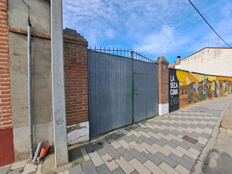 Tomás, 22, La Seca, Valladolid for sale - Building Photo - Image 3 of 16