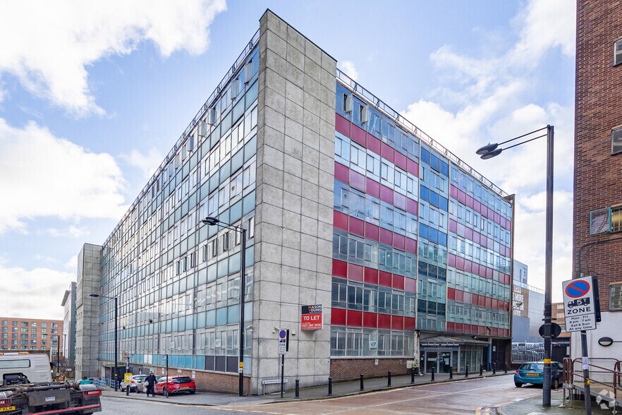 55 Holloway Head, Birmingham to rent - Building Photo - Image 2 of 2