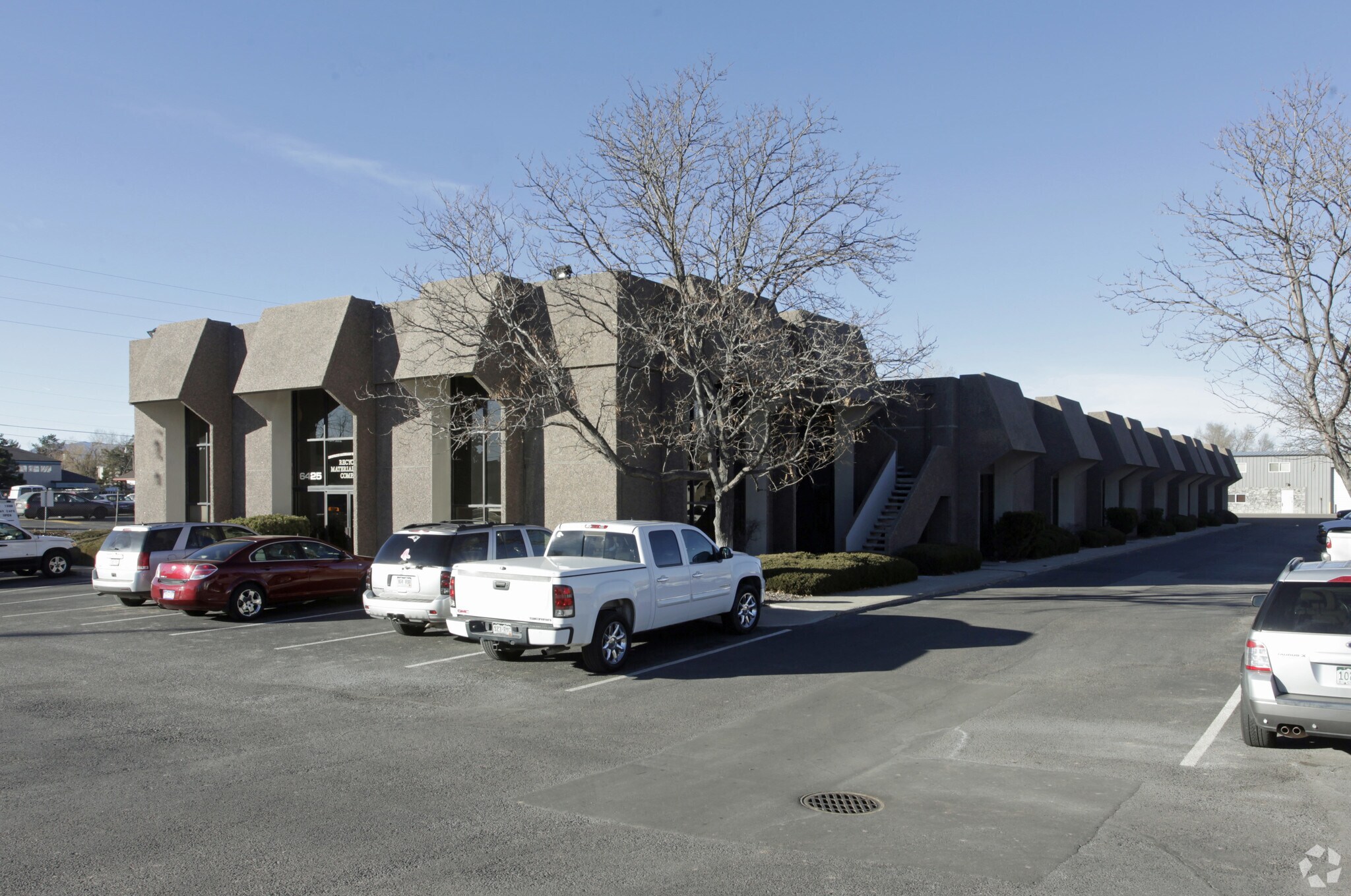 6425 W 52nd Ave, Arvada, CO for sale Primary Photo- Image 1 of 1