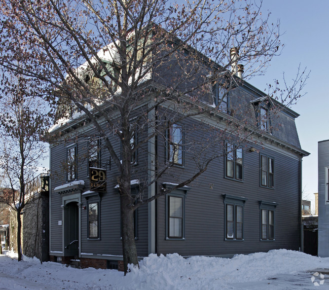 29 Elbow St, Providence, RI for rent - Building Photo - Image 1 of 10