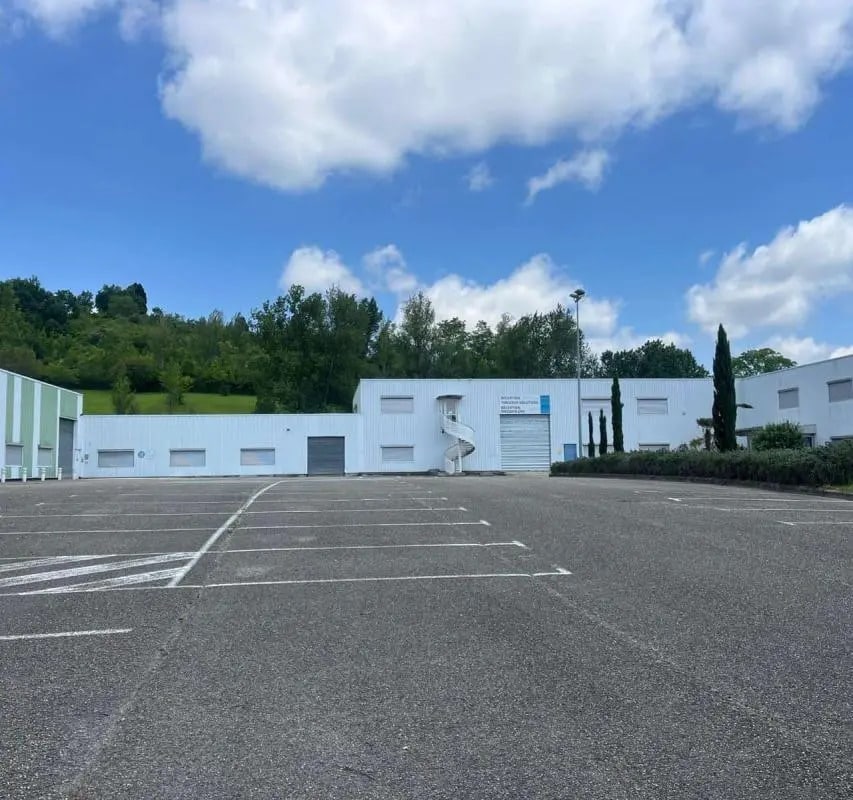 Vente Local d'activités 6 500 m² - Photo 1