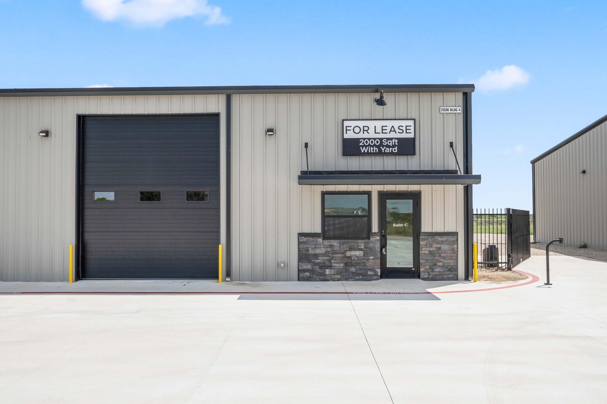 2036 Seaborn Rd, Ponder, TX to rent Building Photo- Image 1 of 8