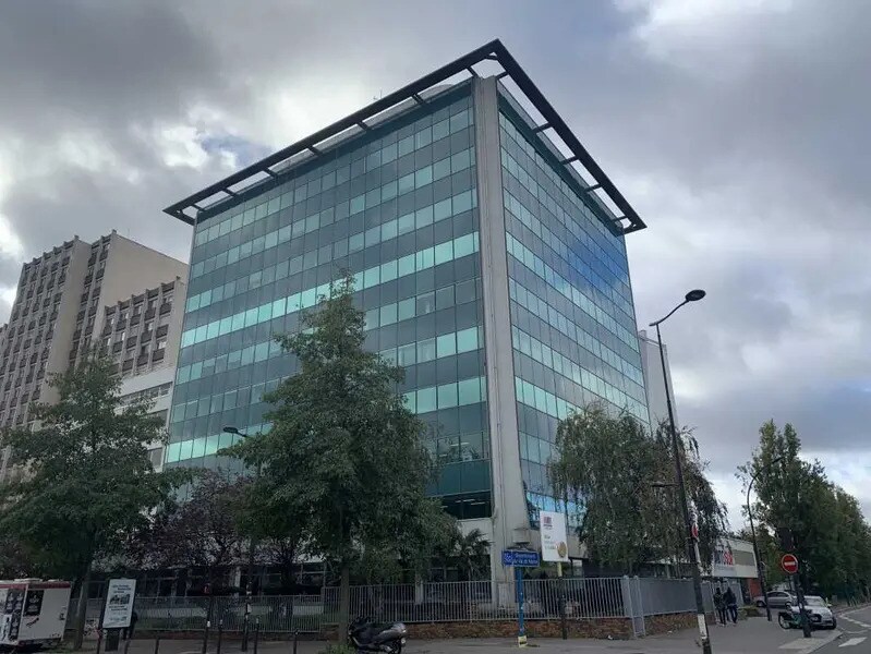 Office in Ivry-sur-Seine to rent Building Photo- Image 1 of 16
