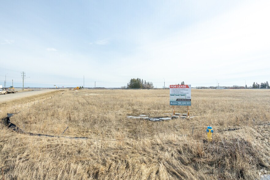 Allard Ave 33 St, Leduc, AB for sale - Primary Photo - Image 1 of 1