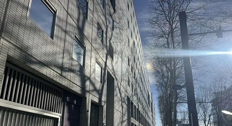 Office in Lyon for sale Building Photo- Image 1 of 15