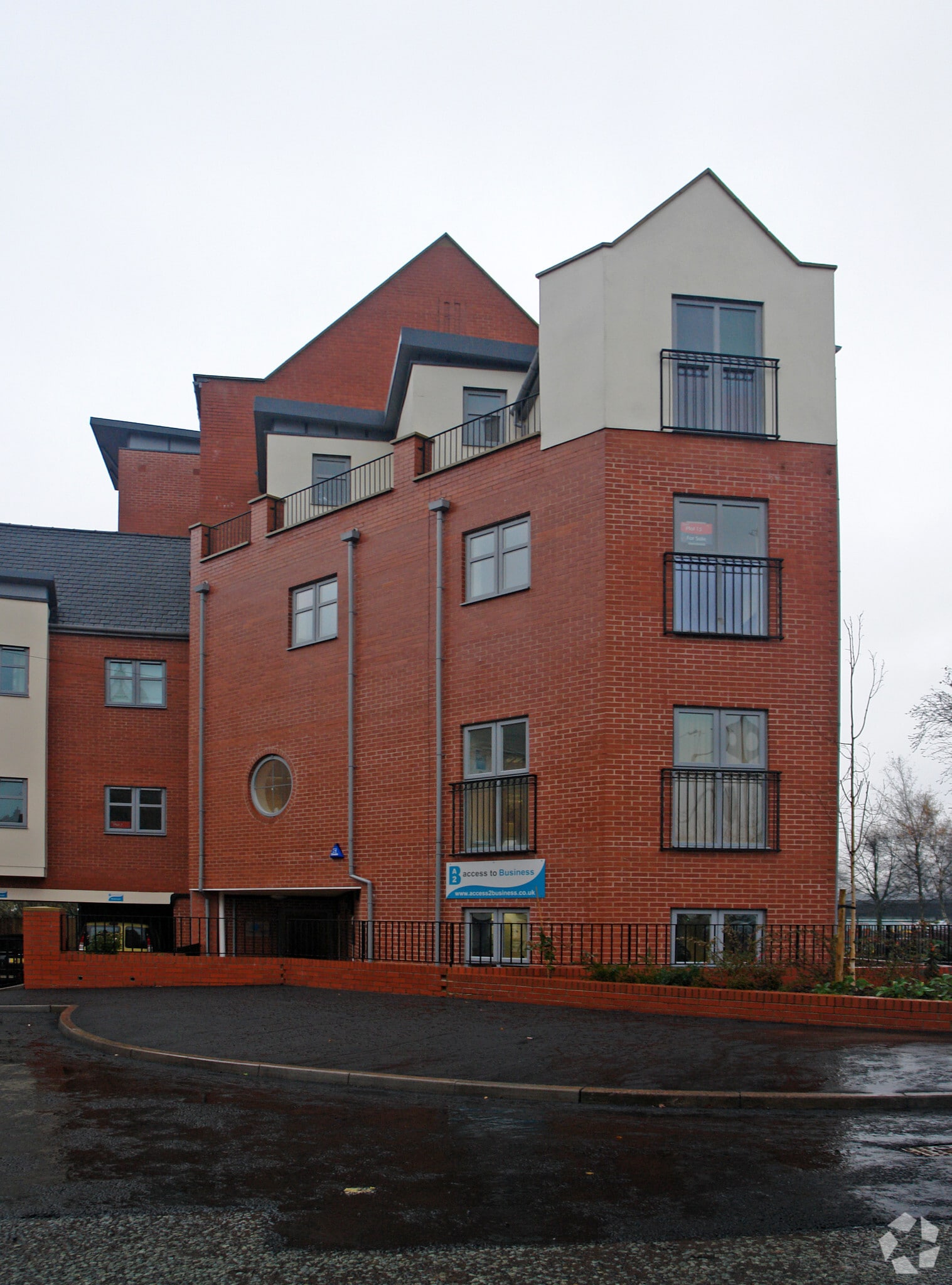 Tempest St, Wolverhampton to rent Building Photo- Image 1 of 14