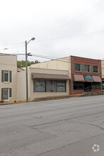 114 N Main St, Goodlettsville, TN for rent Primary Photo- Image 1 of 3