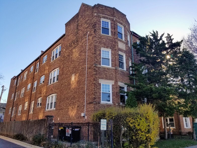 15 S Spring Ave, La Grange, IL for sale - Primary Photo - Image 1 of 1