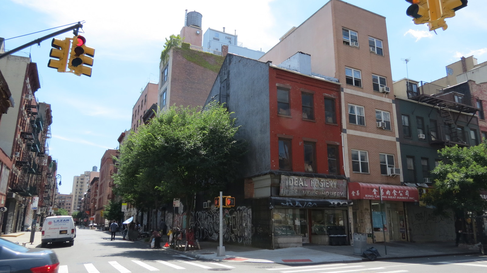 339 Grand St, New York 10002 | LoopNet UK