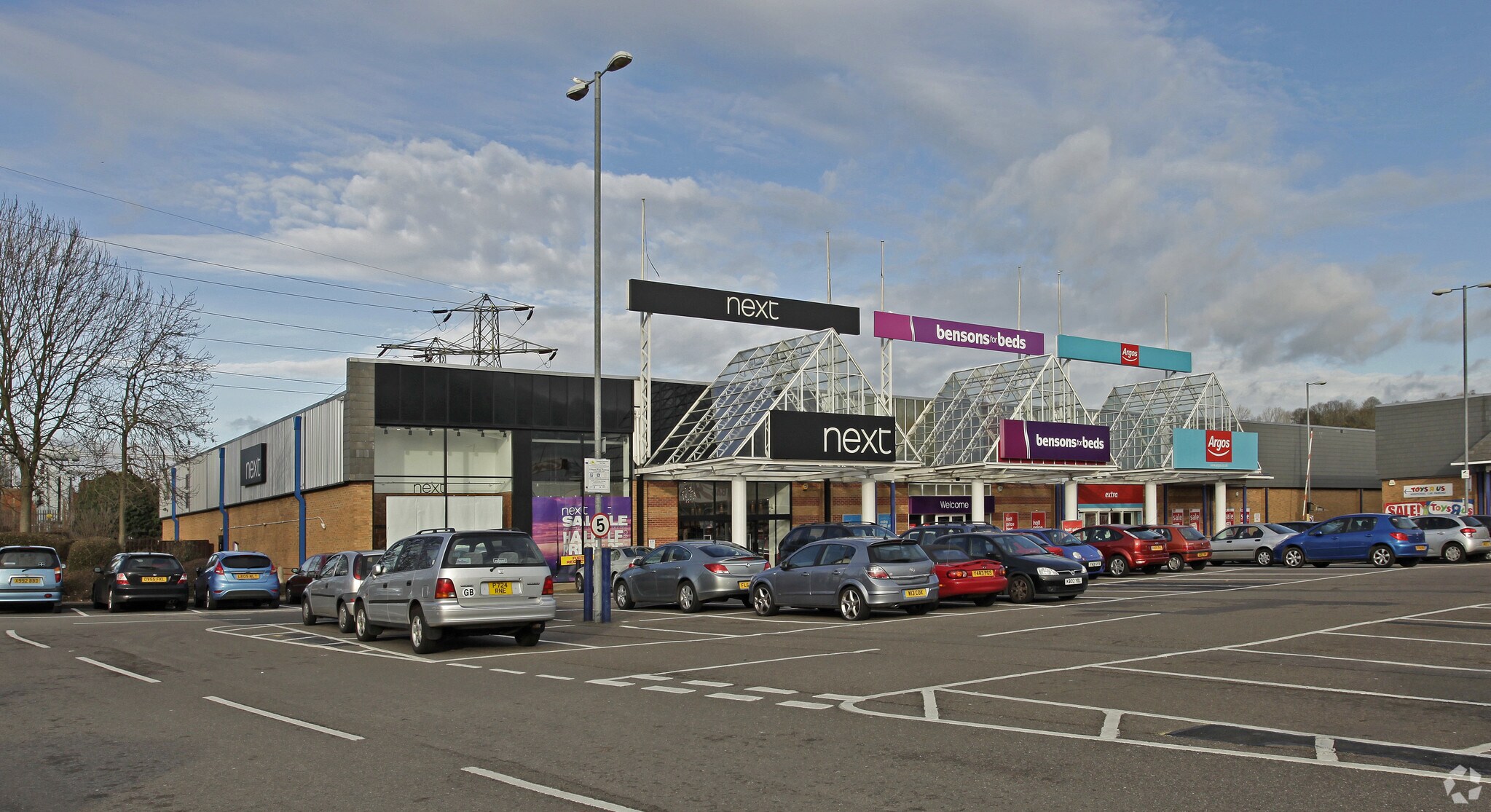 Gipsy Ln, Luton for sale Primary Photo- Image 1 of 1