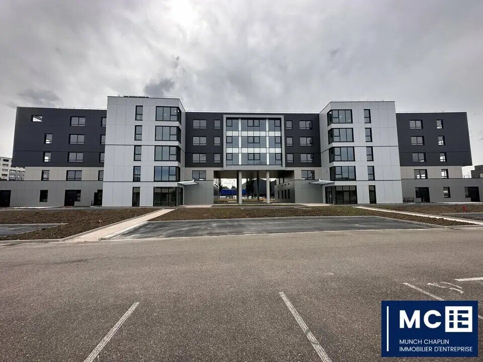 Office in Strasbourg to rent Building Photo- Image 1 of 12