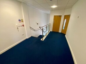 Riverside Way, Barrowford to rent Interior Photo- Image 1 of 6