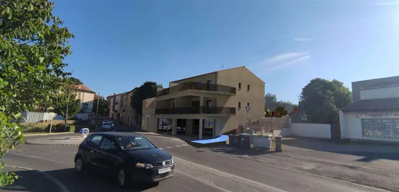 Location Commerce 168 m² - Photo 1