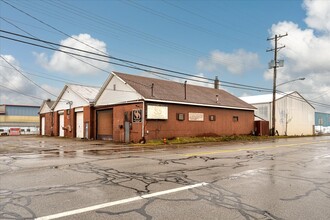 2600 Duss Ave, Ambridge, PA for sale Primary Photo- Image 1 of 60