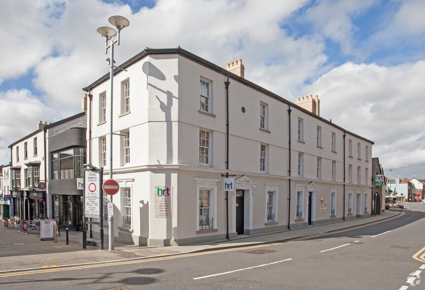 1 Derwen Rd, Bridgend to rent - Primary Photo - Image 1 of 7