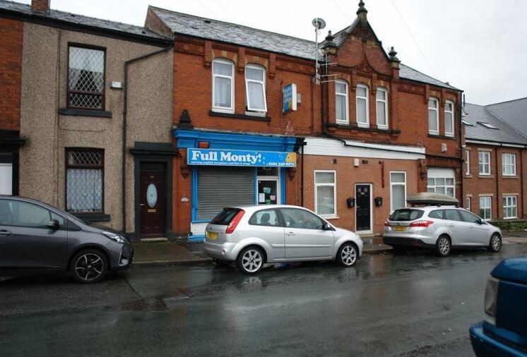 56 Turner Ln, Ashton Under Lyne for sale - Primary Photo - Image 1 of 1