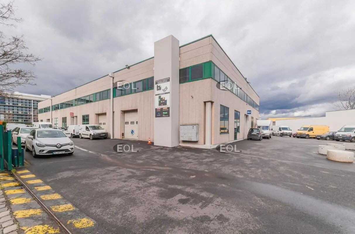 Light Industrial in Gennevilliers to rent Building Photo- Image 1 of 6