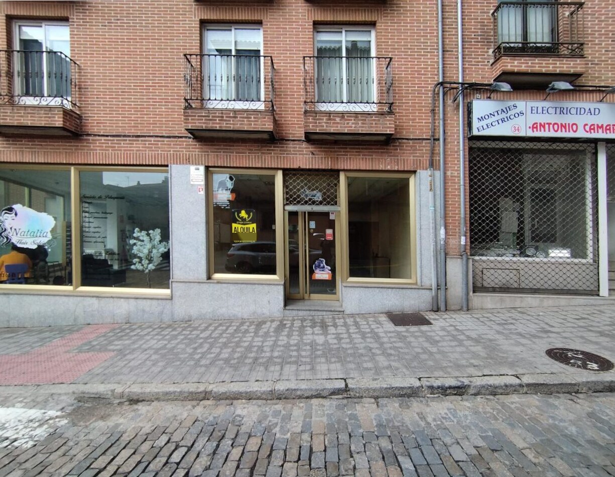 Retail in Ávila, Ávila to rent Floor Plan- Image 1 of 11