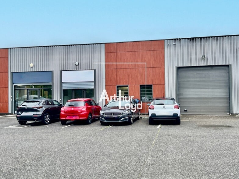 2-3 Allée De Longueterre, Montrabé to rent - Building Photo - Image 3 of 16