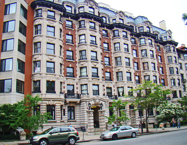 390 Commonwealth Ave, Boston, MA for sale - Primary Photo - Image 1 of 1