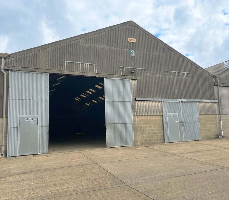 Dereham Rd, Norwich to rent Primary Photo- Image 1 of 2