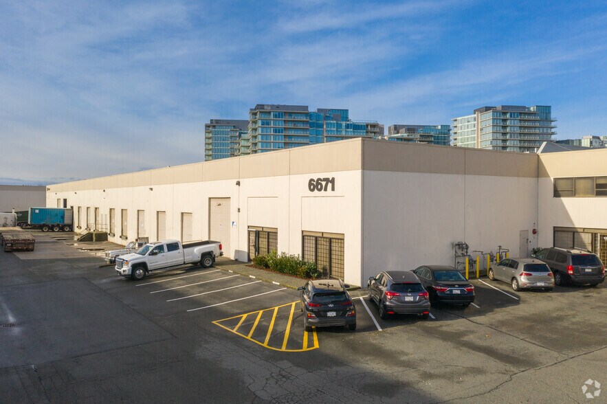 6671-6691 Elmbridge Way, Richmond, BC for sale - Primary Photo - Image 1 of 1