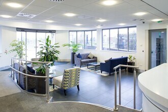 Rounds Green Rd, Oldbury to rent Interior Photo- Image 2 of 4