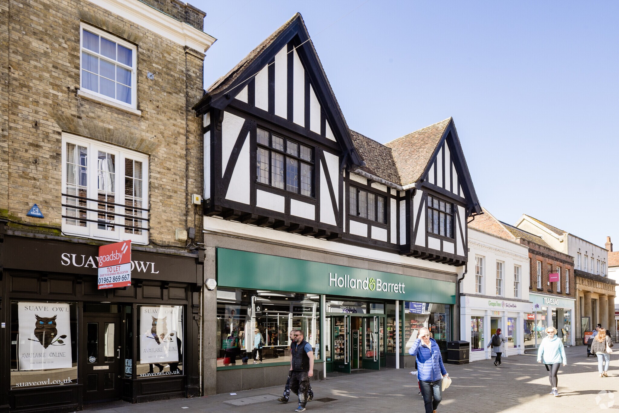 18-20 High St, Winchester for sale Primary Photo- Image 1 of 1