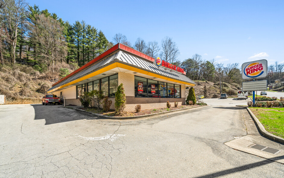 195 Veterans Blvd, Bryson City, NC for sale - Building Photo - Image 1 of 1