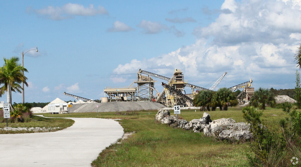 21751 Corkscrew Rd, Estero, FL for sale - Primary Photo - Image 1 of 1