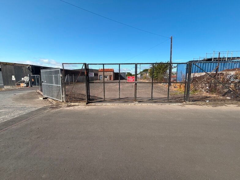 10 Marshall Pl, Milnathort for sale - Building Photo - Image 1 of 7