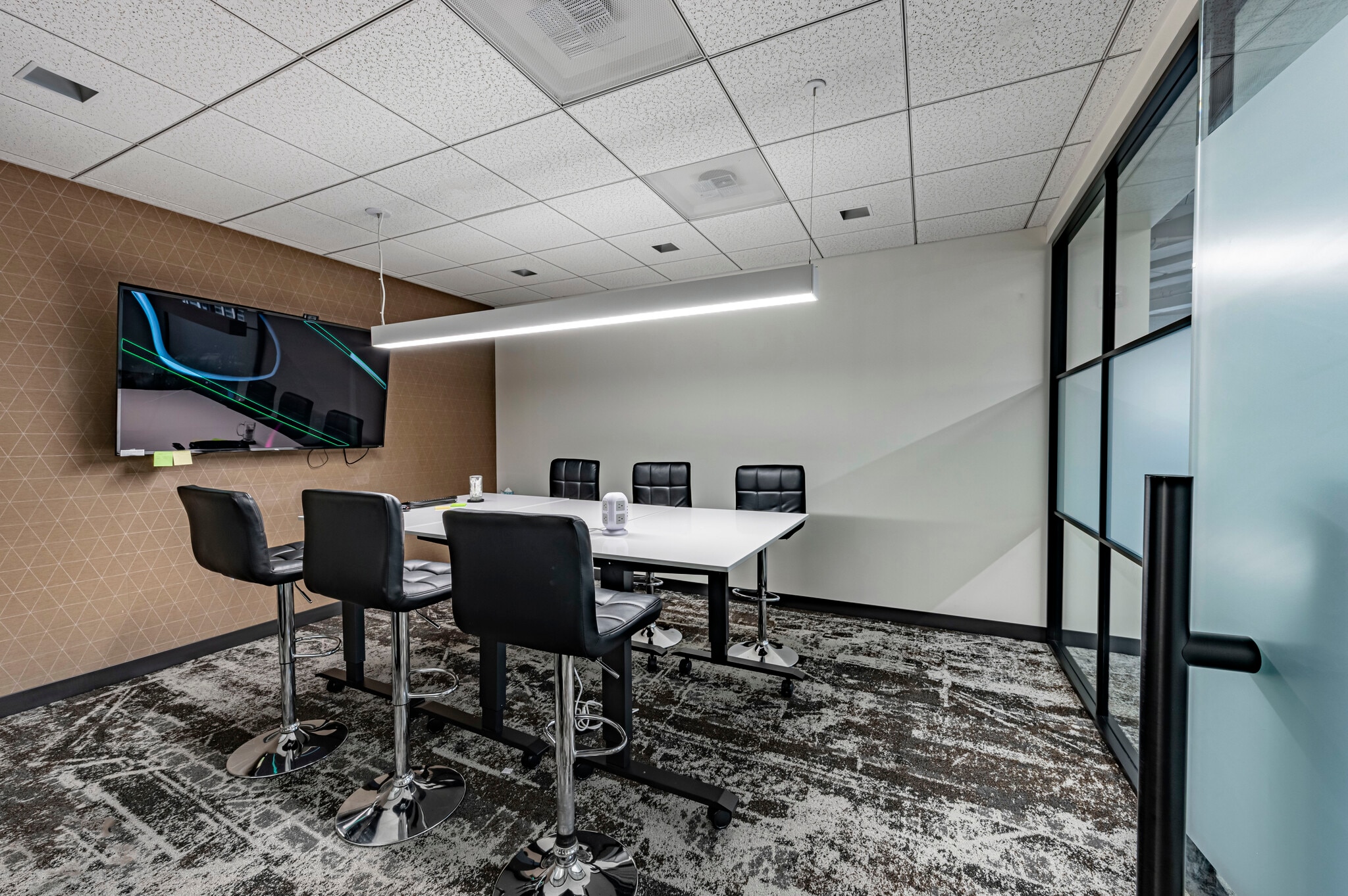 3340 Peachtree Rd NE, Atlanta, GA to rent Interior Photo- Image 1 of 3