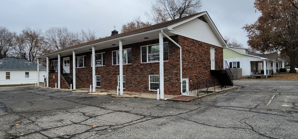 1313 W 16th St, Sedalia, MO for sale - Building Photo - Image 2 of 15