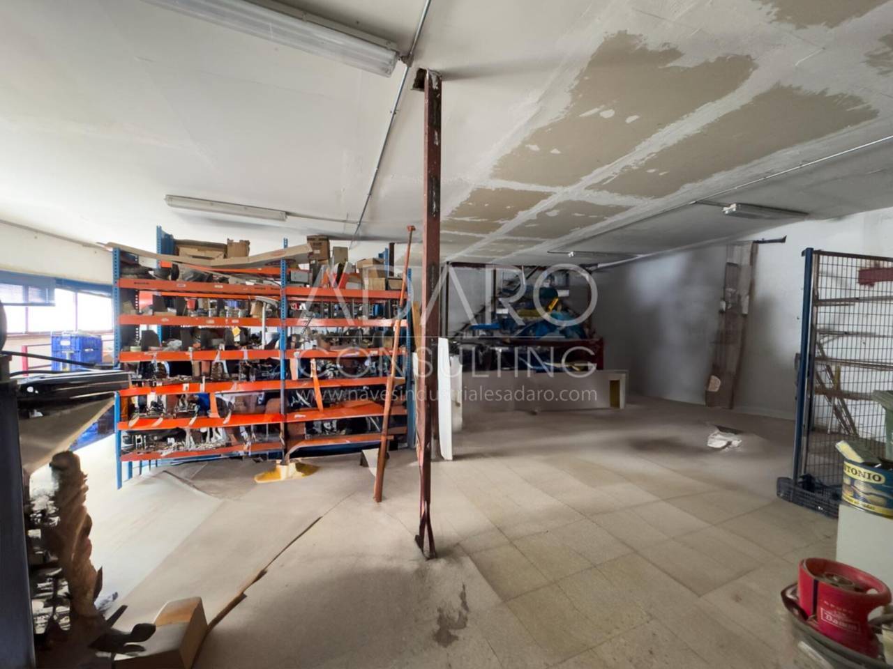 Industrial in Leganés, Madrid for sale Floor Plan- Image 1 of 16