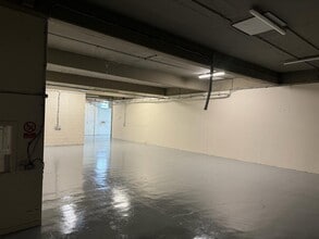 259 Summerlee St, Glasgow to rent Interior Photo- Image 2 of 7