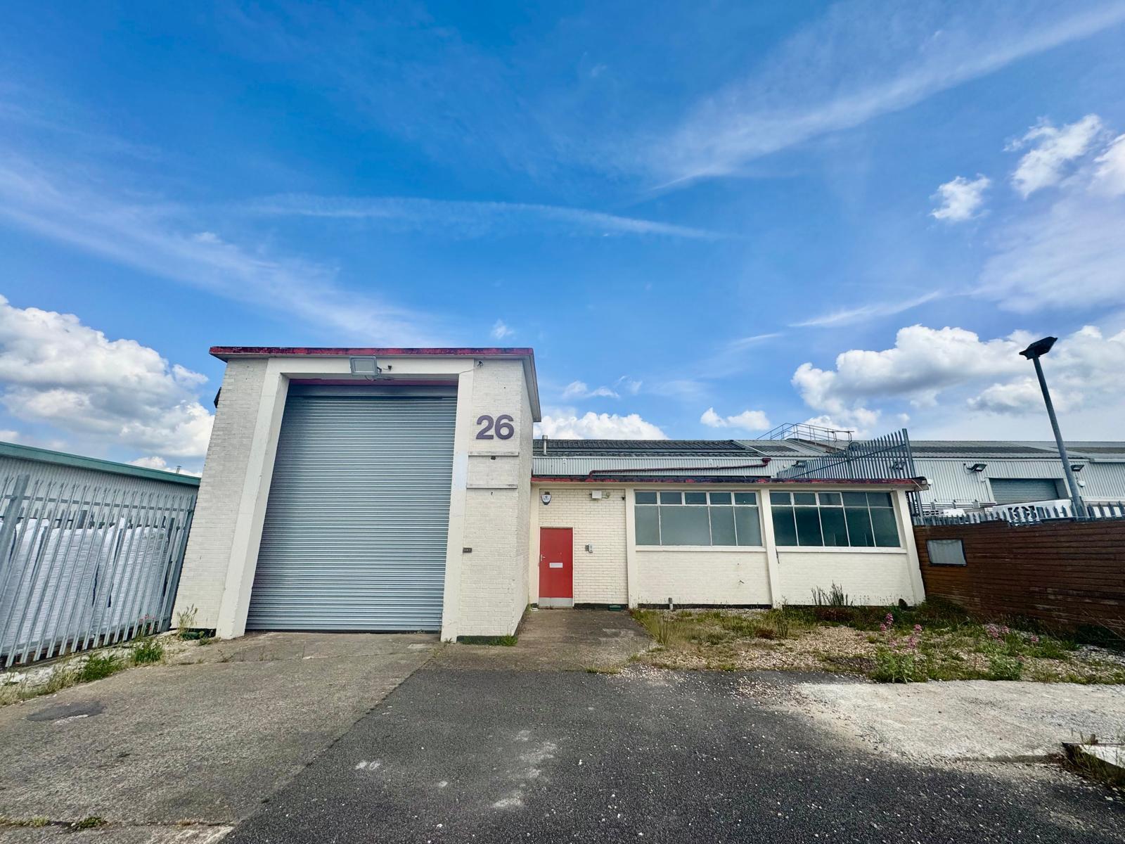 Dencora Way, Luton for sale Primary Photo- Image 1 of 1