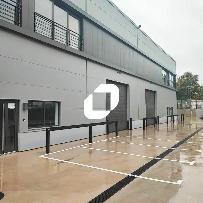 12-24 Allée De Dublin, Les Pavillons-sous-Bois to rent Building Photo- Image 1 of 7