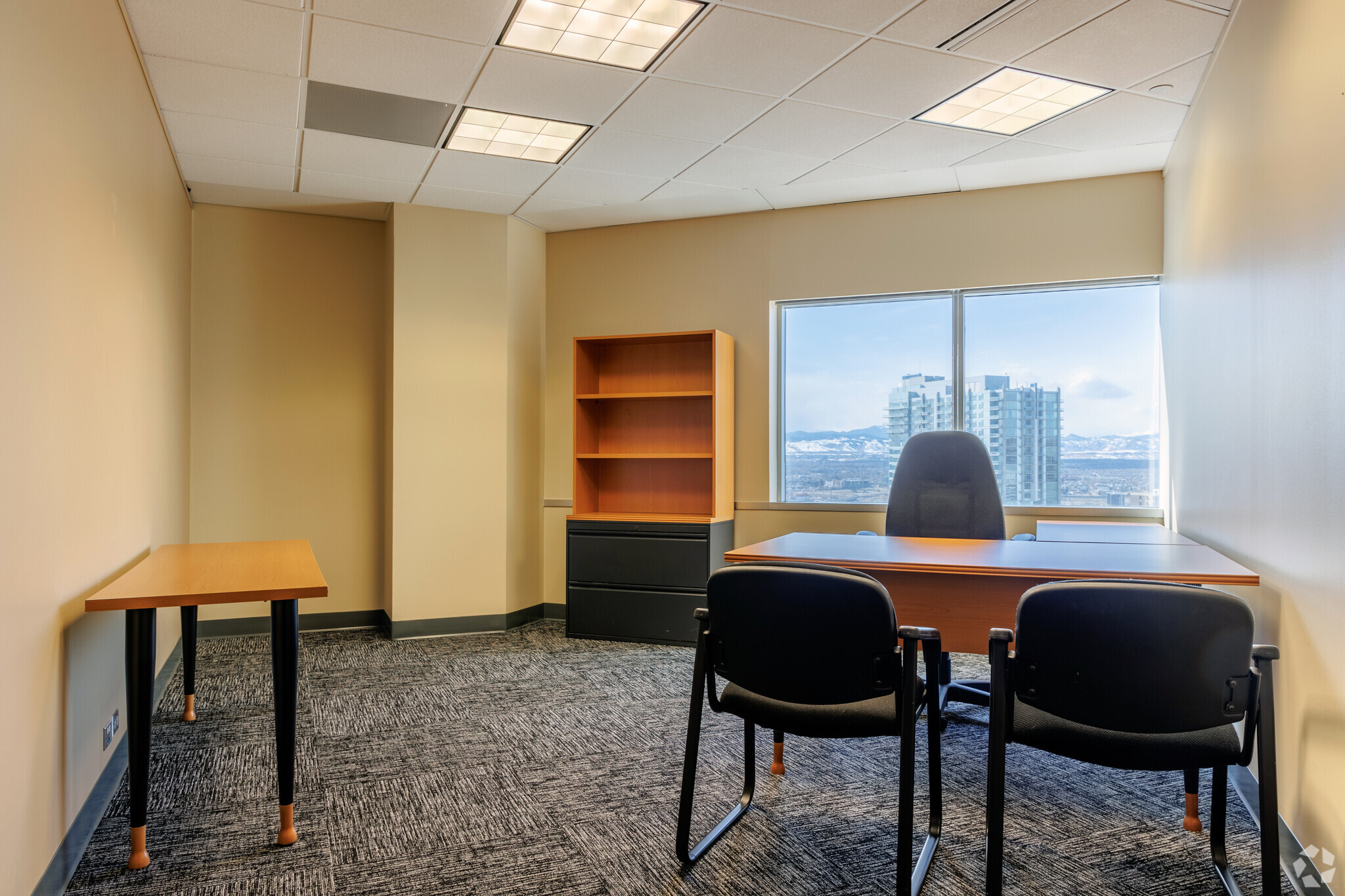 600 17th St, Denver, CO to rent Interior Photo- Image 1 of 2