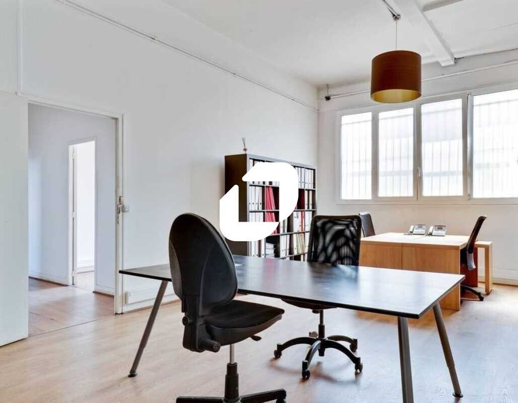 Office in Bagnolet to rent Building Photo- Image 1 of 15