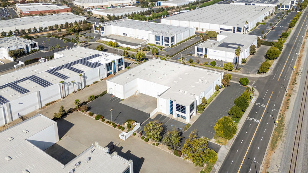 21717 Ferrero Pky, City Of Industry, CA for rent - Building Photo - Image 3 of 4