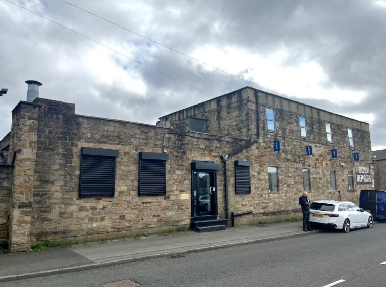 Oxford Rd, Gomersal for sale Building Photo- Image 1 of 1