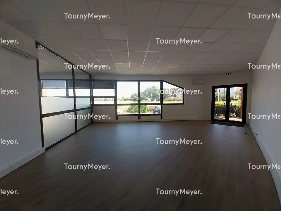 Office in Balma to rent Building Photo- Image 1 of 11