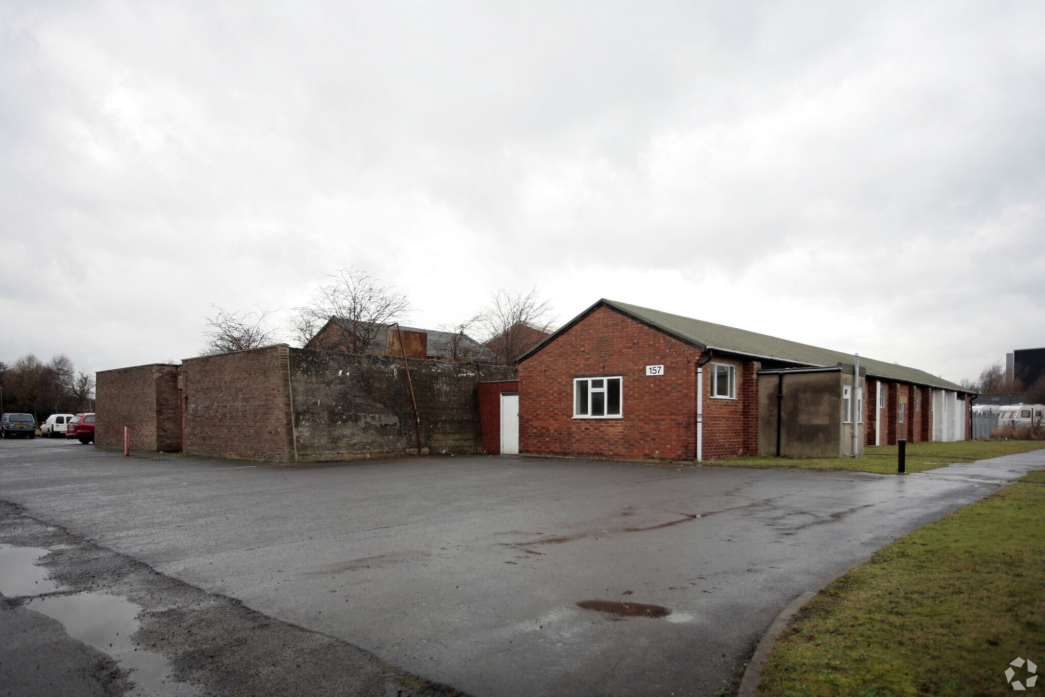 Avenue B, Wetherby for sale Primary Photo- Image 1 of 1