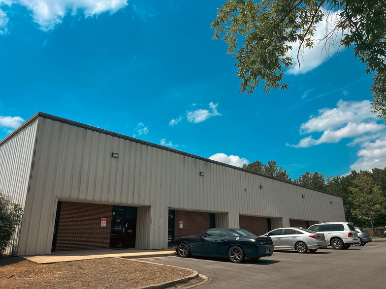 120 Industrial Dr, Birmingham, AL for rent - Building Photo - Image 1 of 4